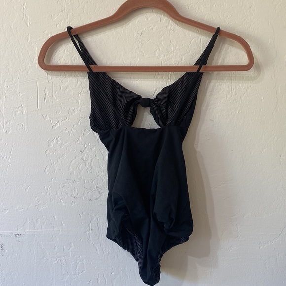 Acacia indies one piece - Picture 3 of 5